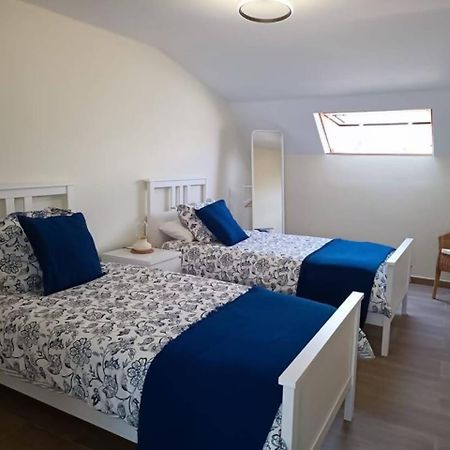 Apartamento Ryr Padron Luaran gambar