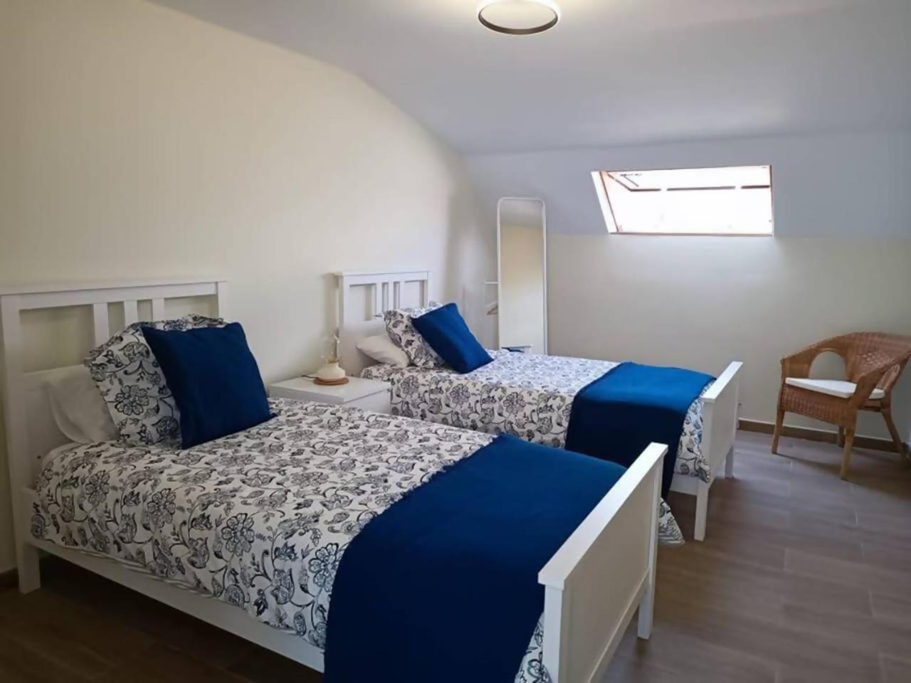 Apartamento Ryr Padron Luaran gambar